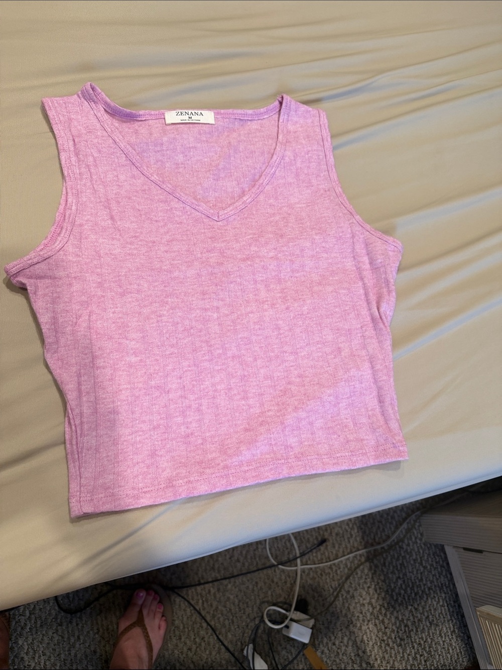 Zenana Outfitters Lilac V-Neck Cropped Tank Top - Light Pink
